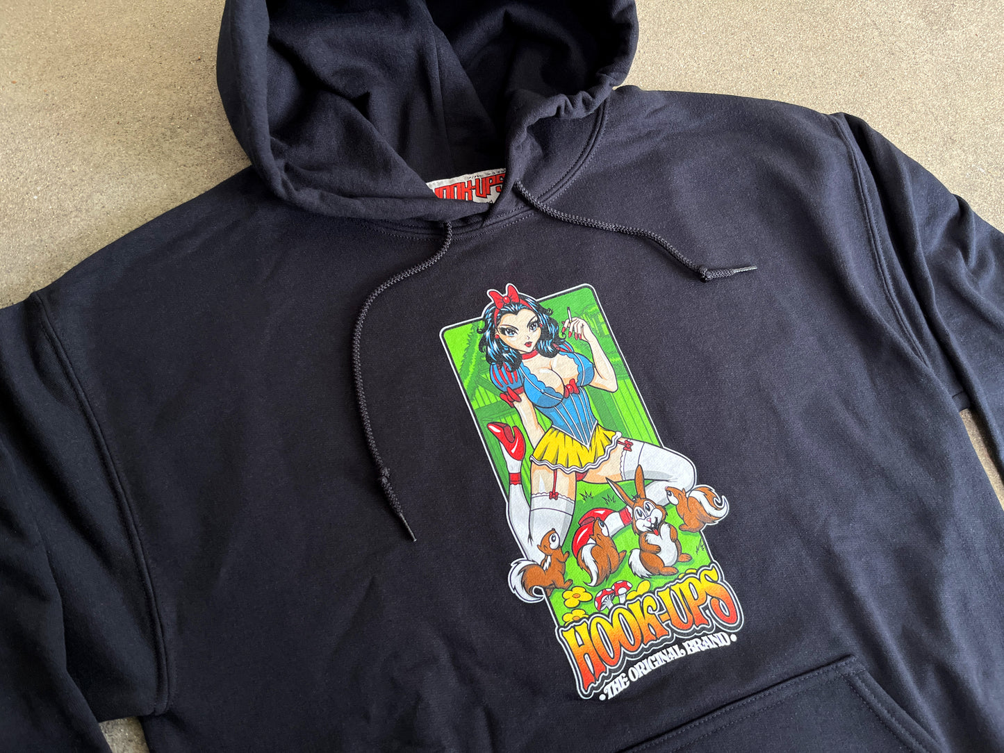 Snow White Hooded Sweatshirt - BLACK