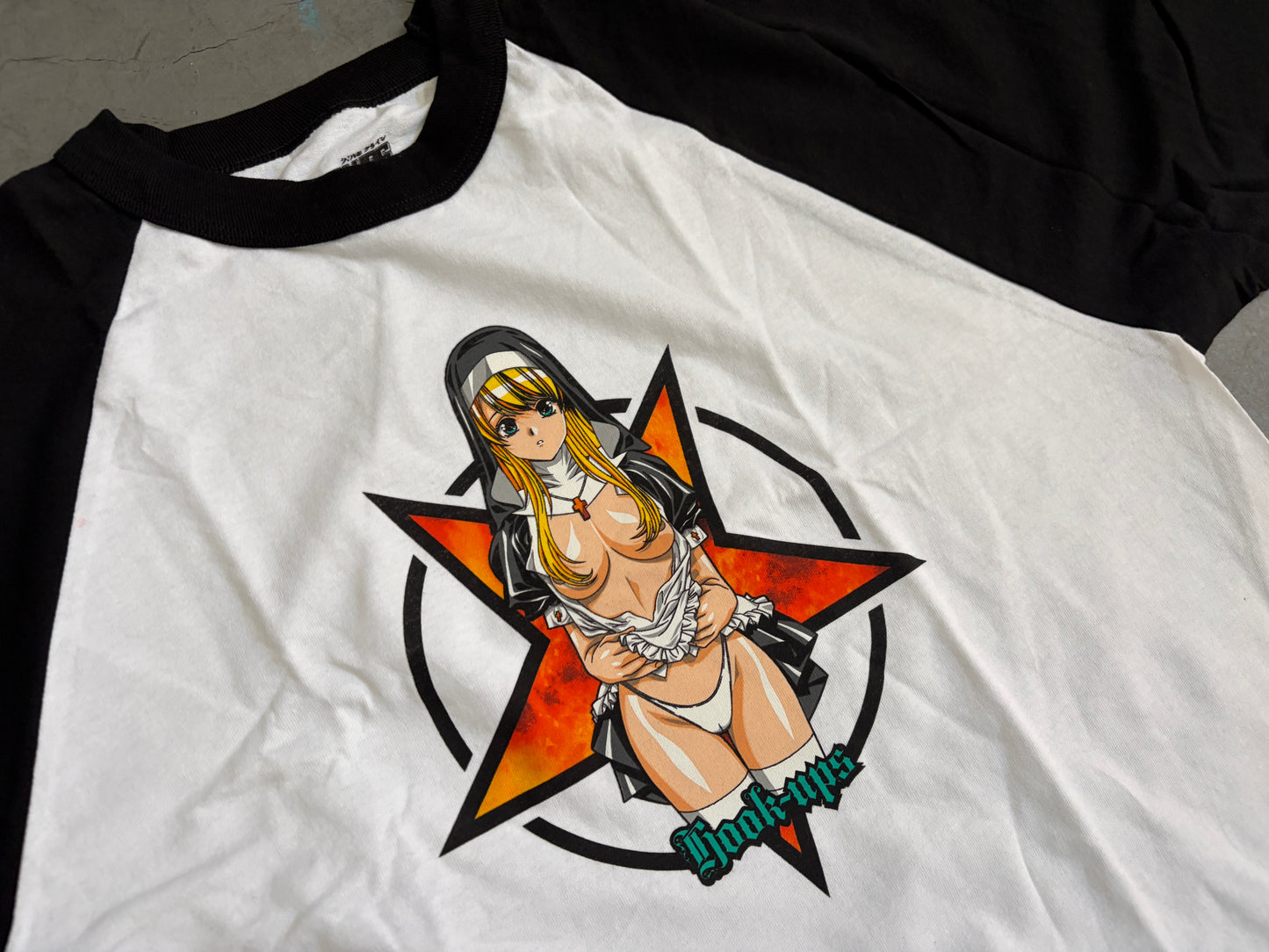 Nun Raglan - BLACK - NEW OLD STOCK FROM 2012