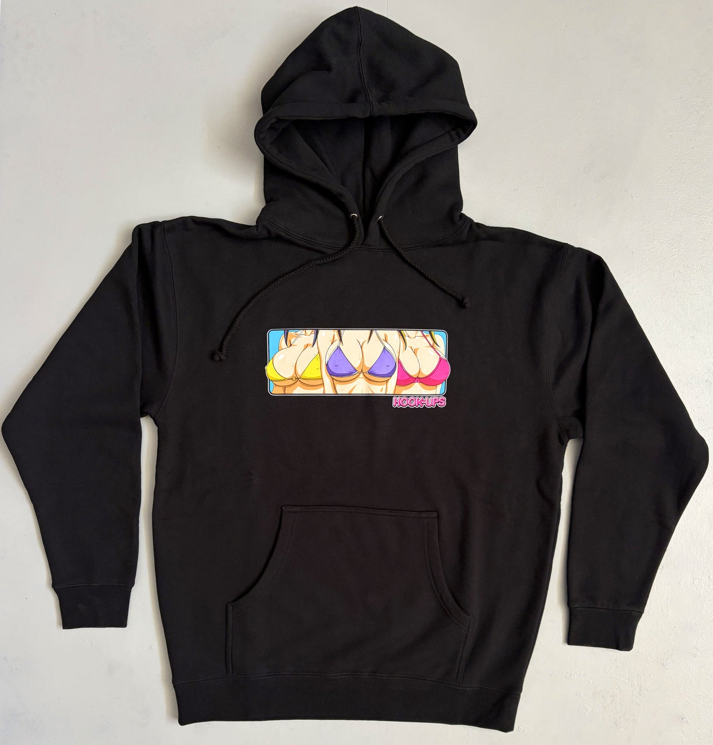 3 Girls HEAVYWEIGHT HOODED SWEATSHIRT - BLACK