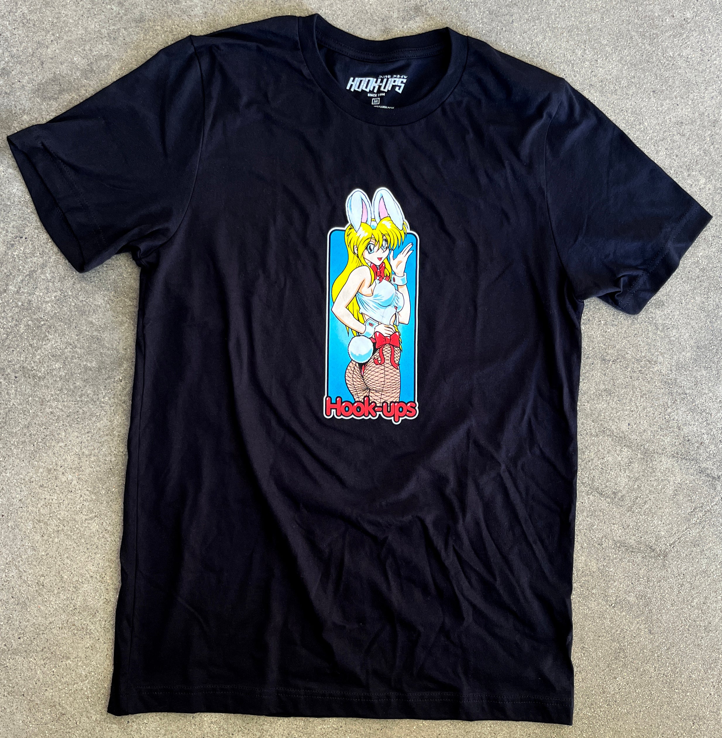 Bunny Girl T-shirt - BLACK